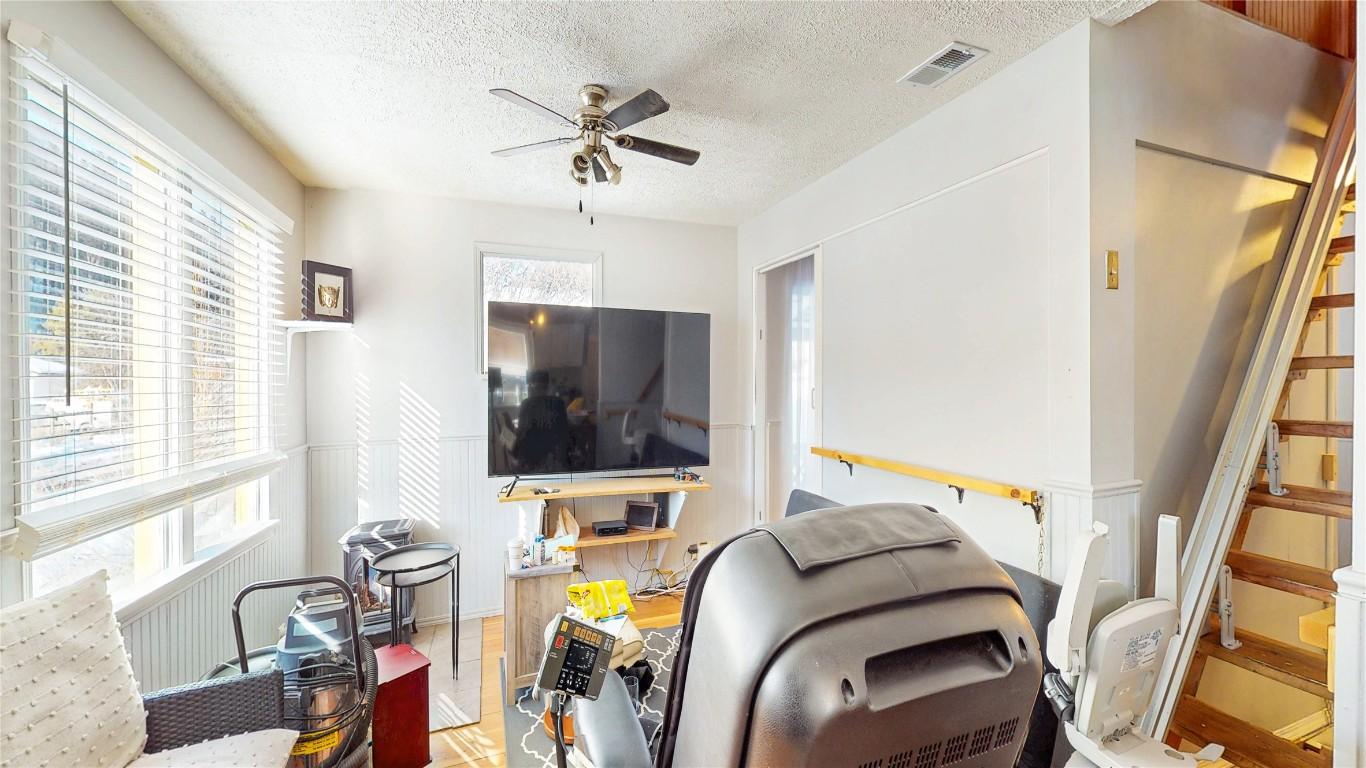 32 Waldie Road, Kimberley, BC - Indoor