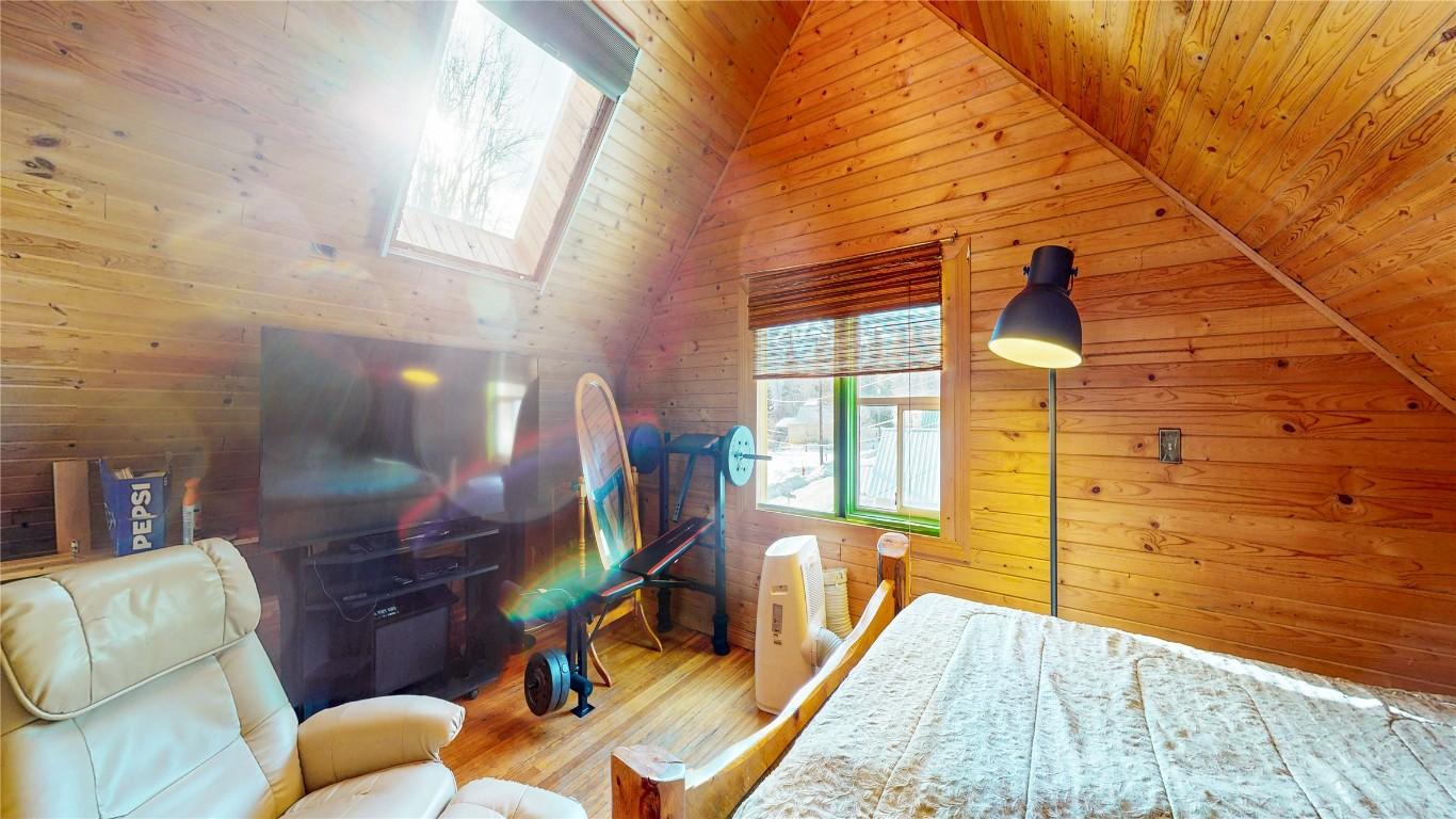 32 Waldie Road, Kimberley, BC - Indoor