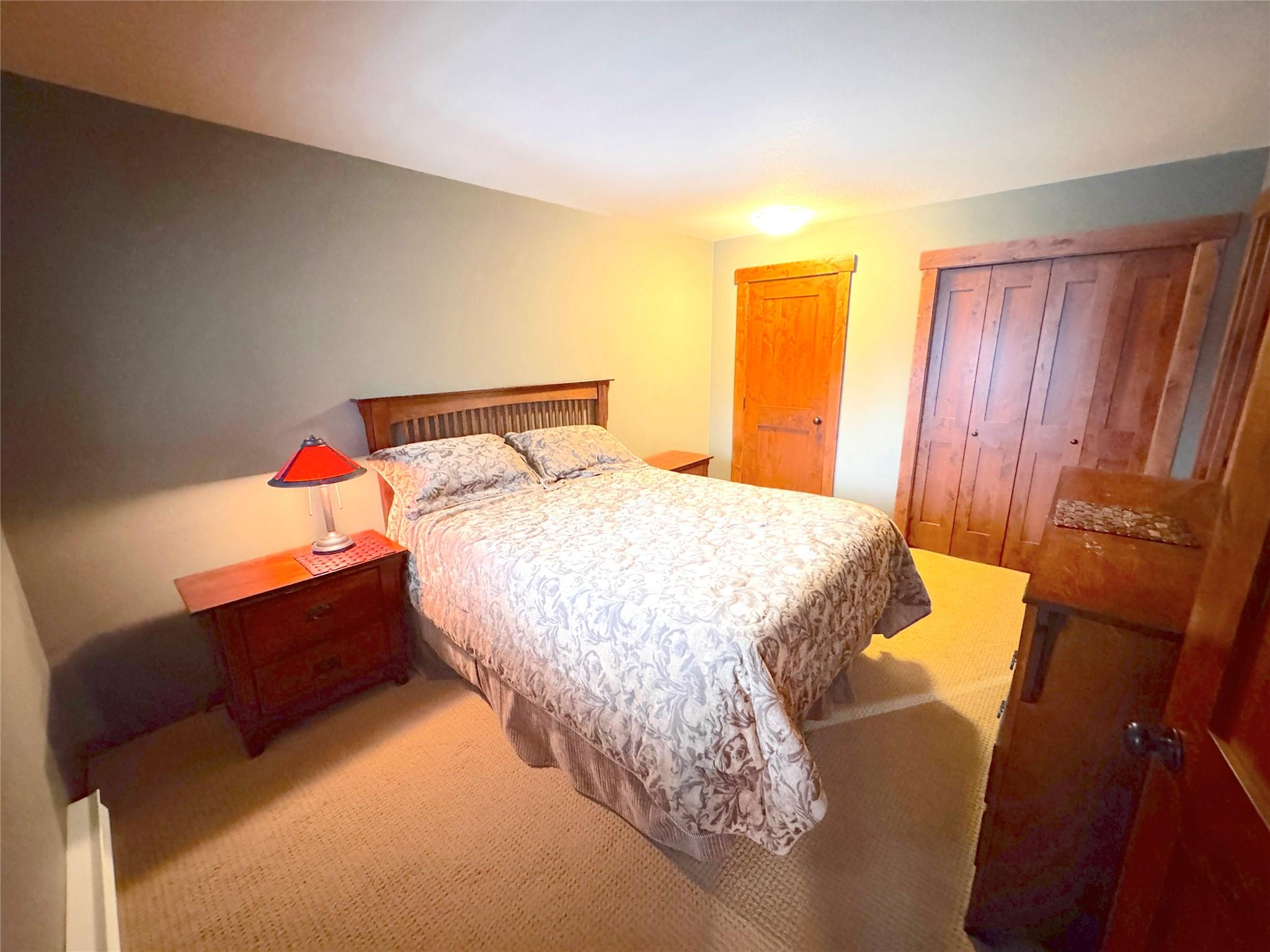 115-4559 Timberline Crescent, Fernie, BC - Indoor Photo Showing Bedroom