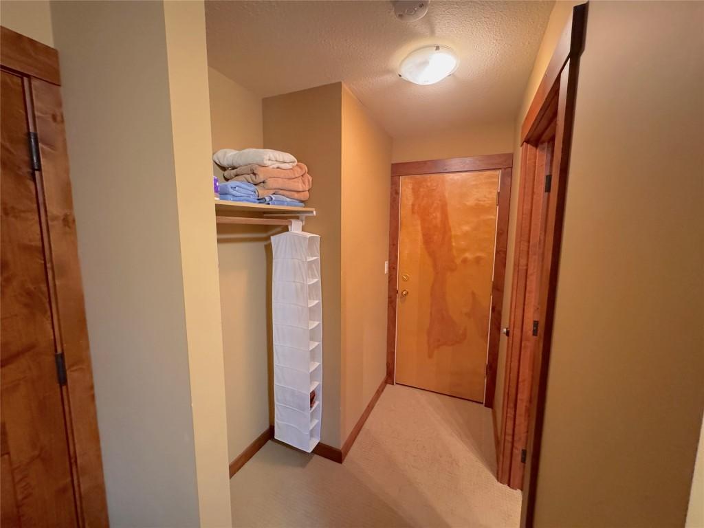 115-4559 Timberline Crescent, Fernie, BC - Indoor Photo Showing Other Room