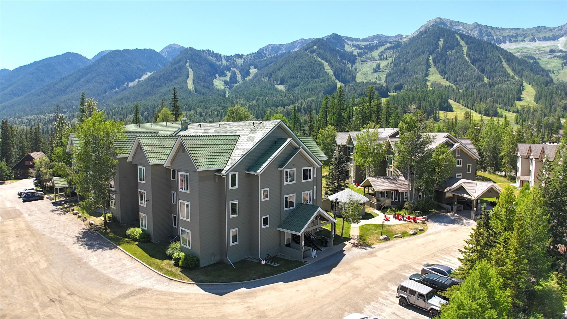 115-4559 Timberline Crescent, Fernie, BC - Outdoor