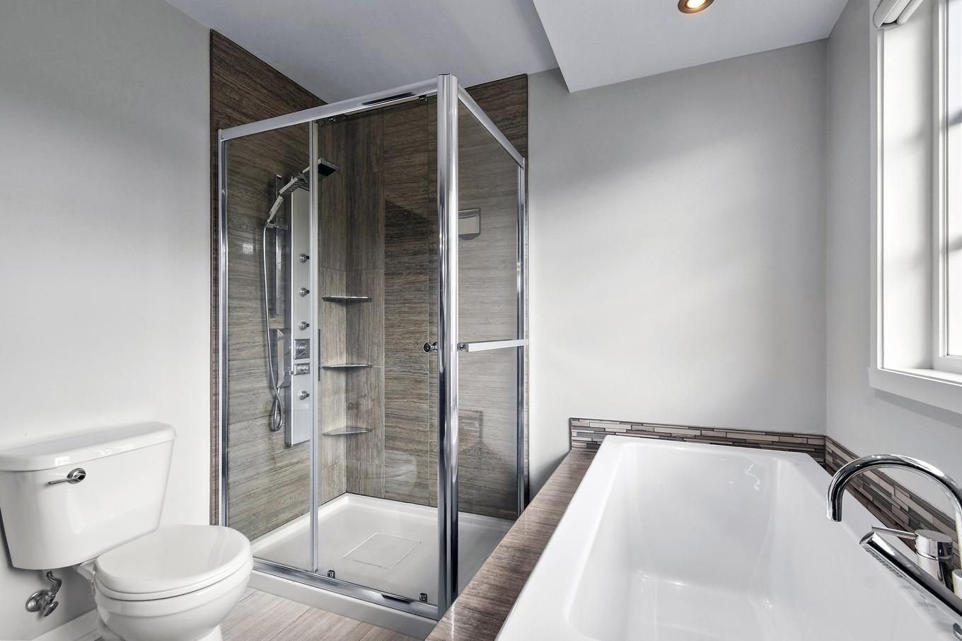 Salle de bains - 20260 Rue De Nevers, Mirabel, QC - Indoor Photo Showing Bathroom