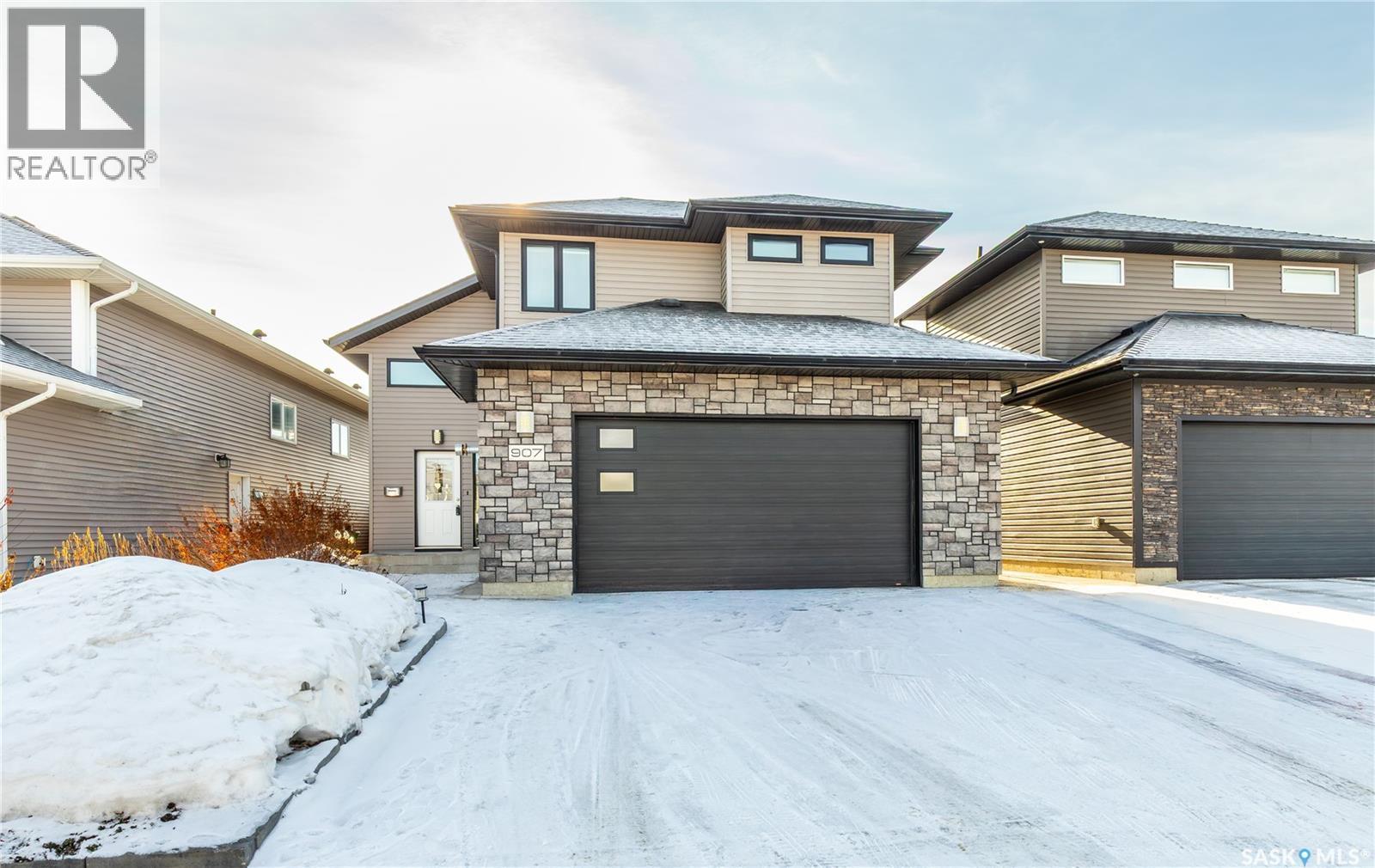 907 Werschner Crescent, Saskatoon, SK - Outdoor