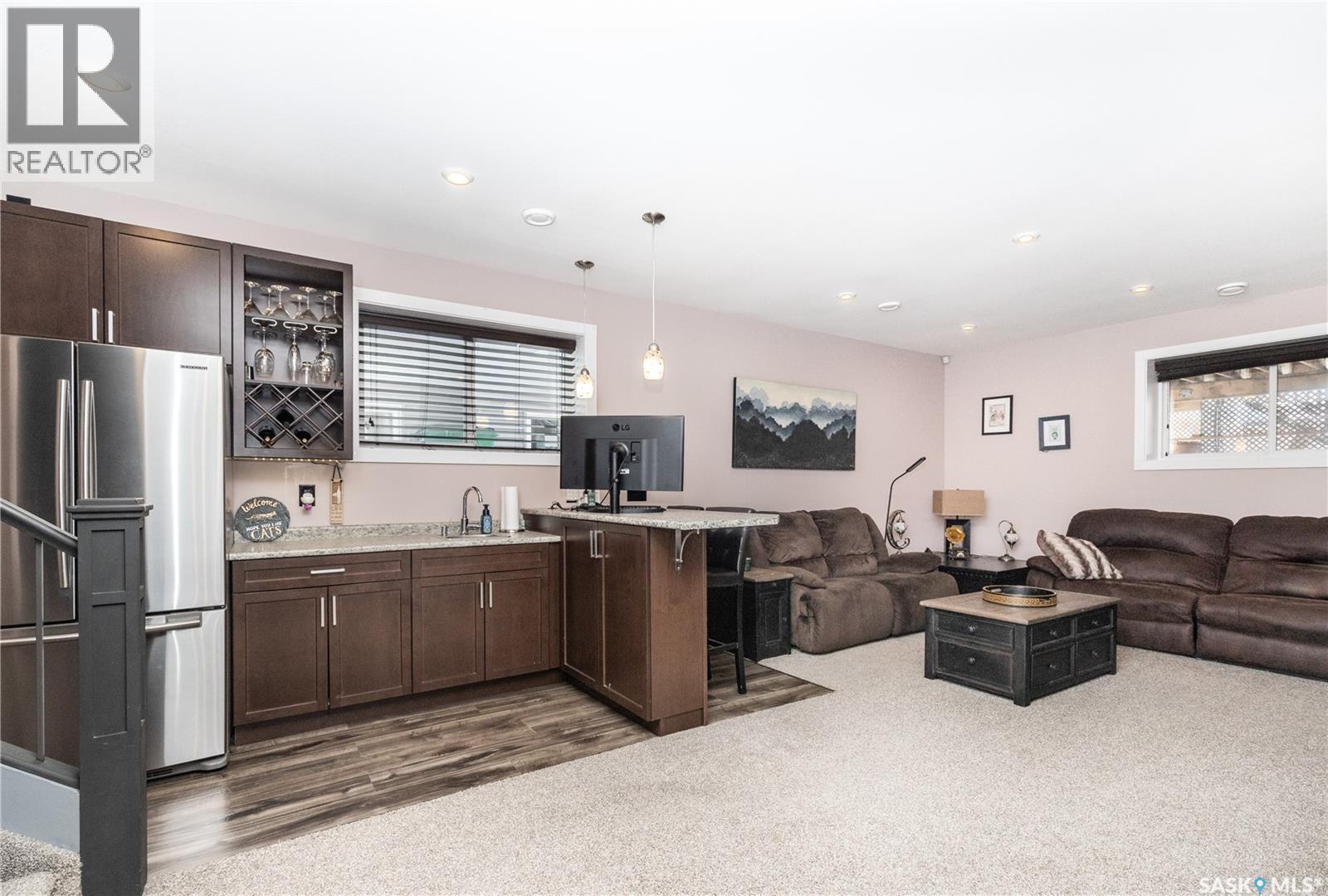 907 Werschner Crescent, Saskatoon, SK - Indoor