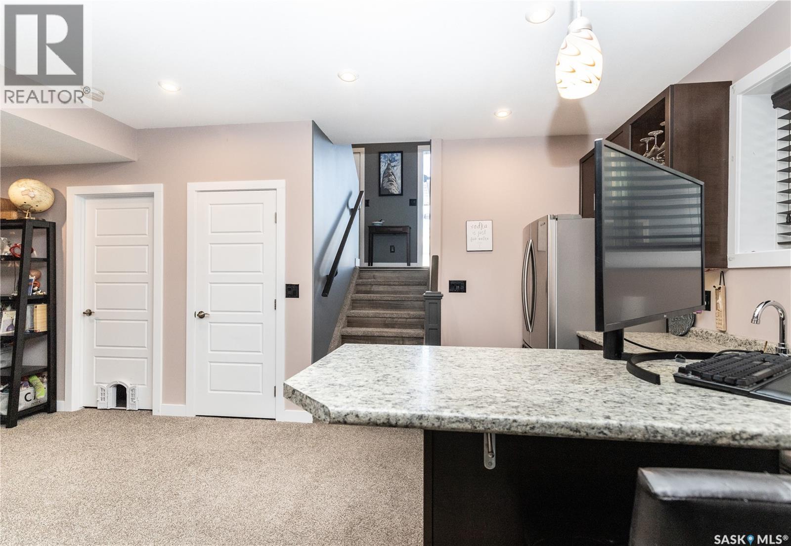 907 Werschner Crescent, Saskatoon, SK - Indoor Photo Showing Kitchen