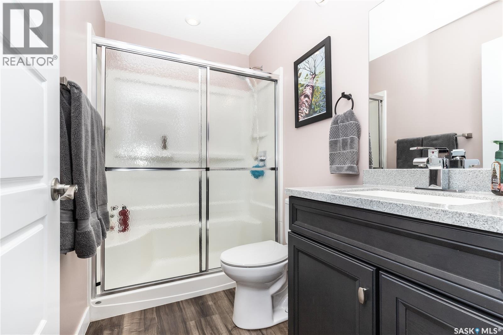 907 Werschner Crescent, Saskatoon, SK - Indoor Photo Showing Bathroom