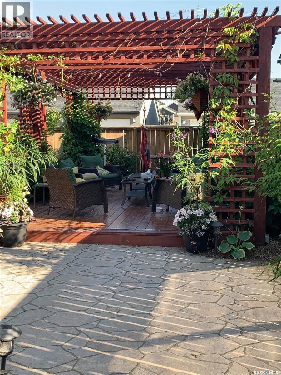 907 Werschner Crescent, Saskatoon, SK - Outdoor