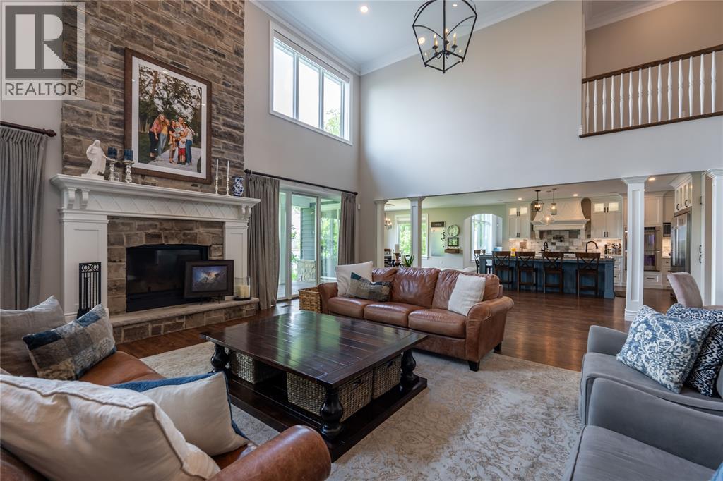 647 St Clair Parkway, St Clair, ON - Indoor Photo Showing Living Room With Fireplace
