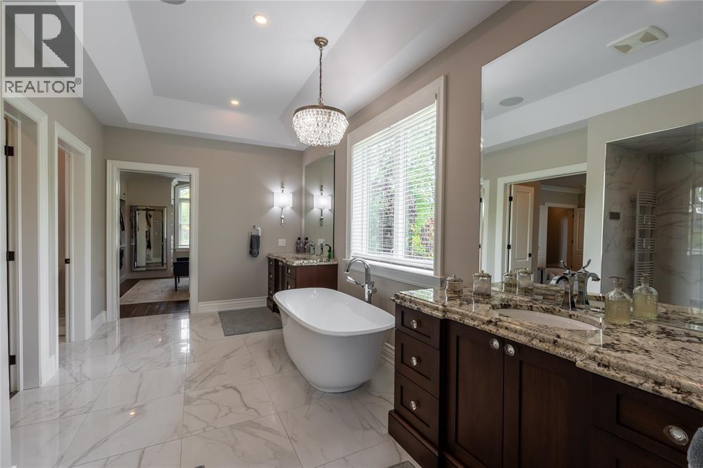 647 St Clair Parkway, St Clair, ON - Indoor Photo Showing Bathroom
