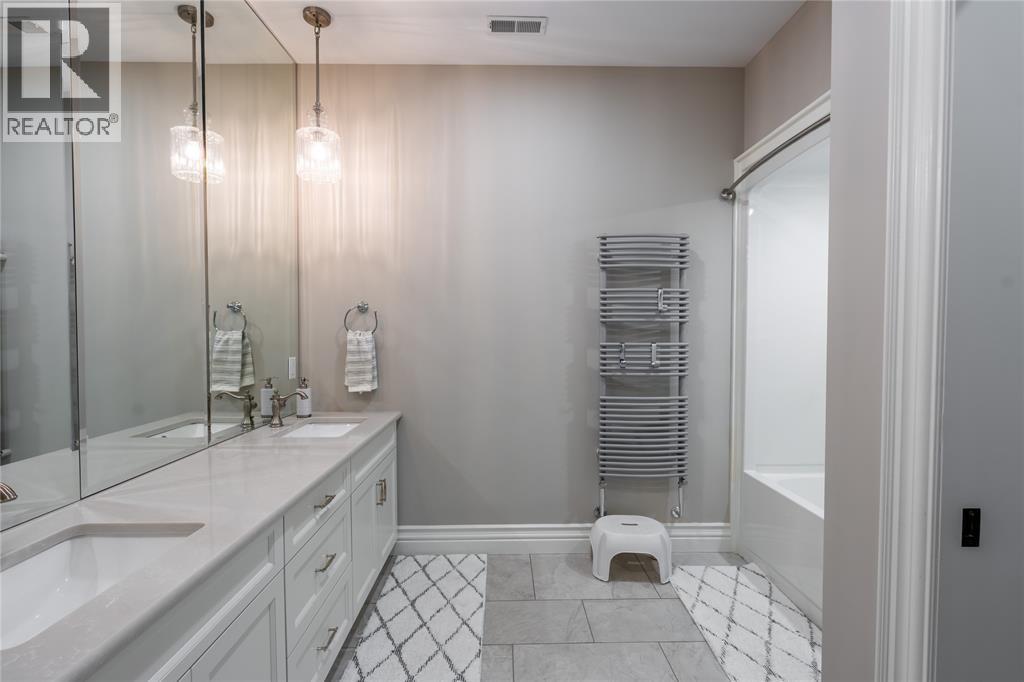 647 St Clair Parkway, St Clair, ON - Indoor Photo Showing Bathroom