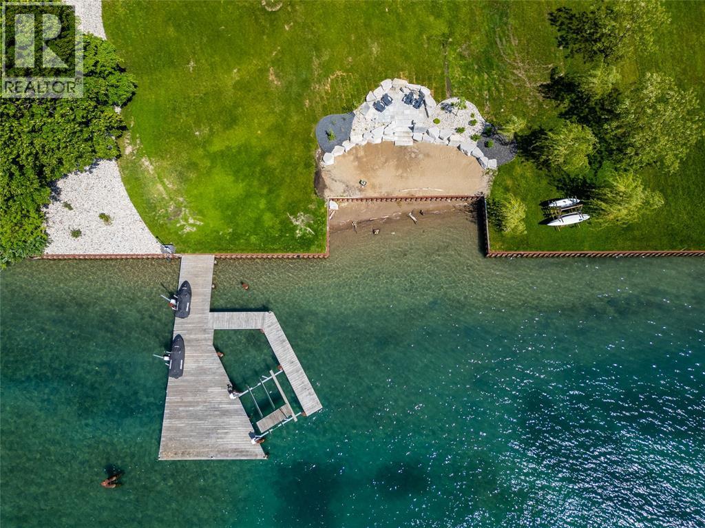647 St Clair Parkway, St Clair, ON - Outdoor With Body Of Water