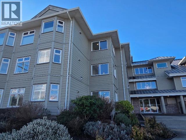 104-4685 Joyce Ave, Powell River, BC - Outdoor With Facade