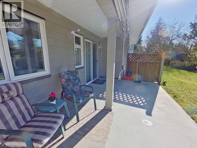 104-4685 Joyce Ave, Powell River, BC - Outdoor
