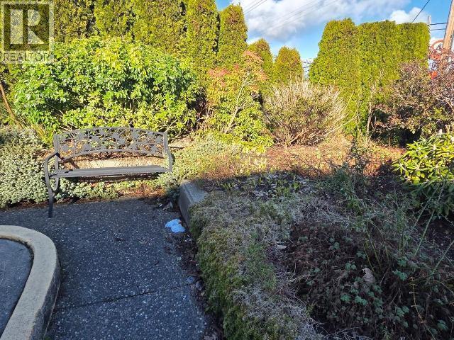 104-4685 Joyce Ave, Powell River, BC - Outdoor