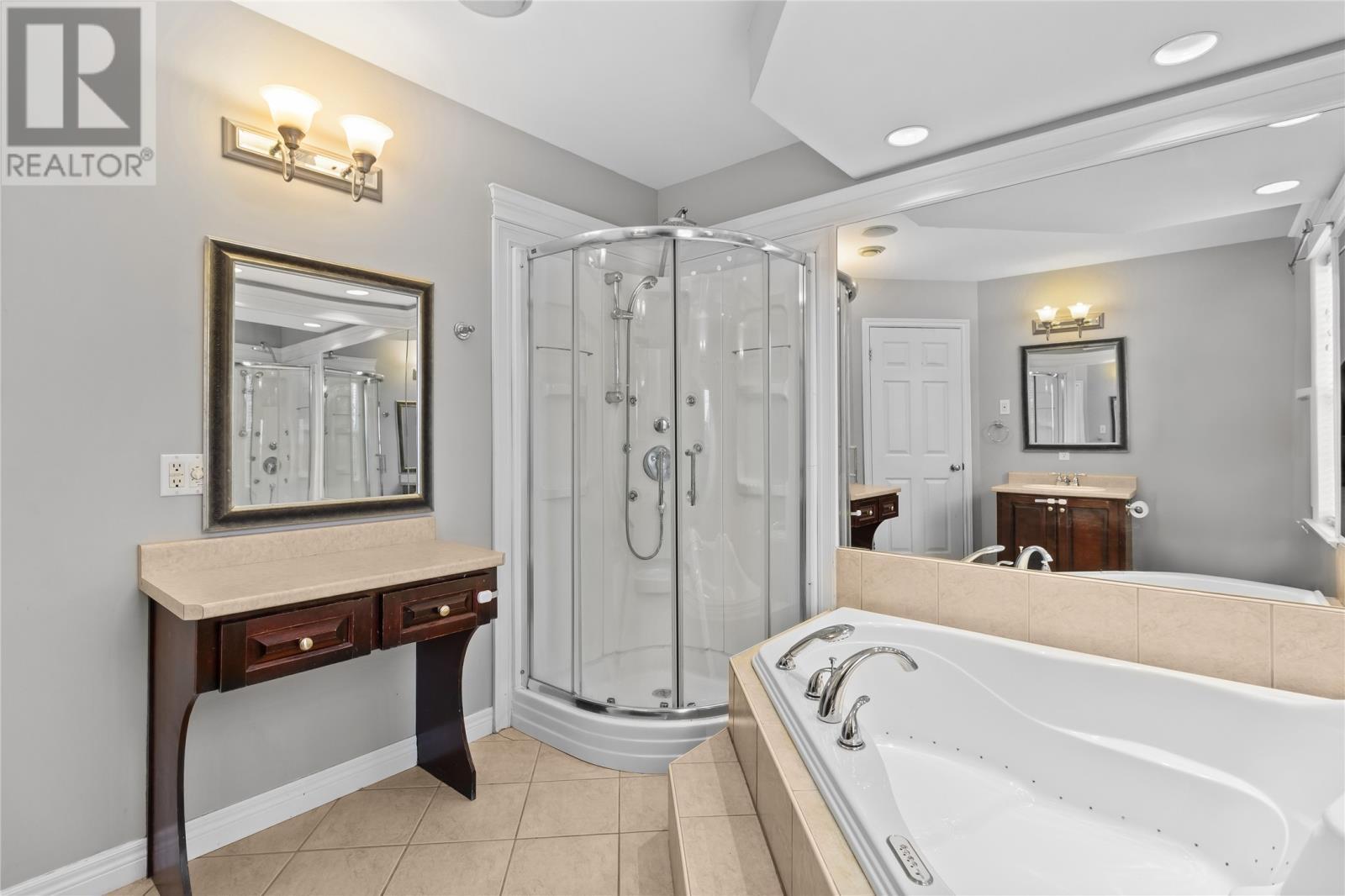 39 Upper Evening'S Path, Torbay, NL - Indoor Photo Showing Bathroom