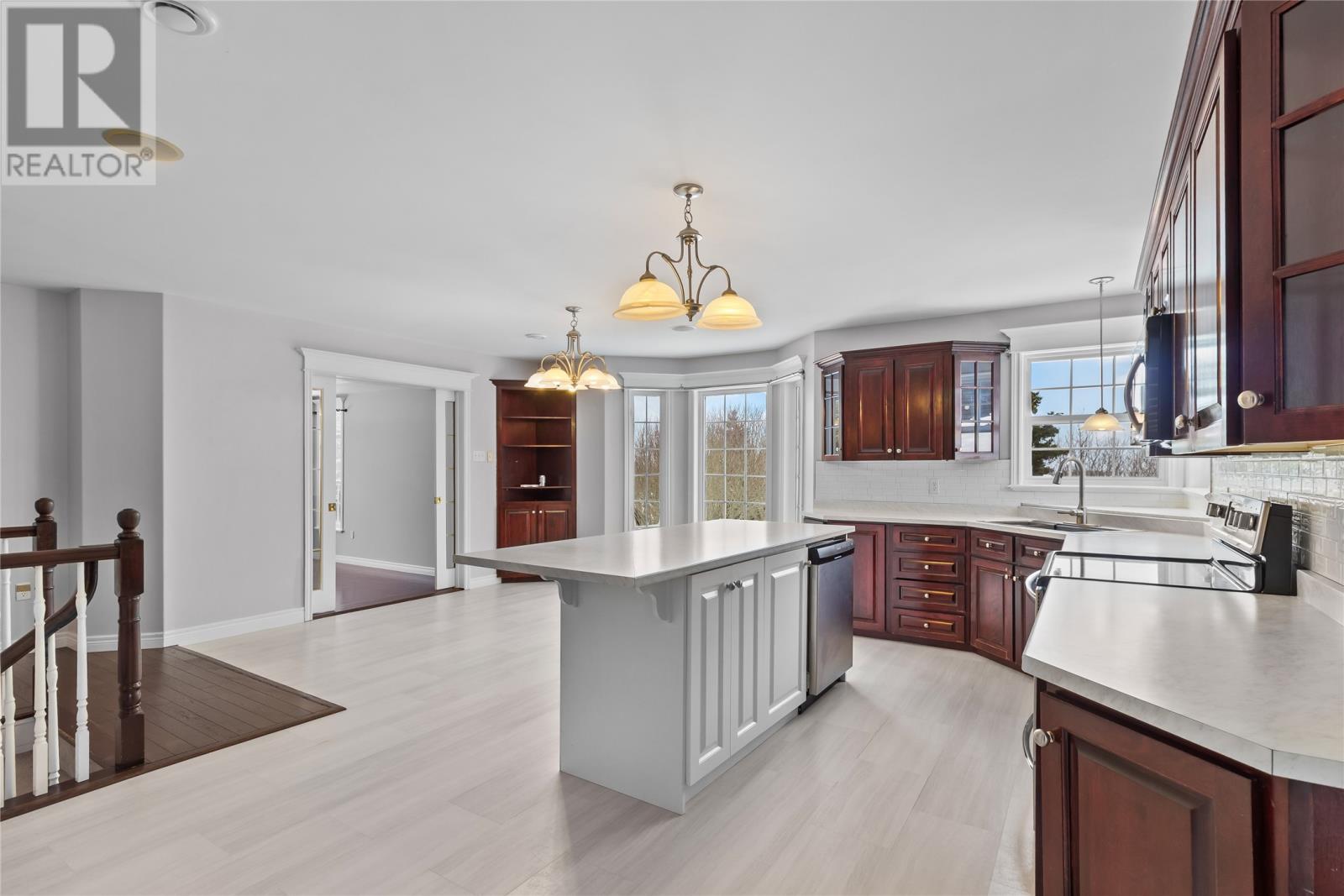 39 Upper Evening'S Path, Torbay, NL - Indoor Photo Showing Kitchen With Double Sink