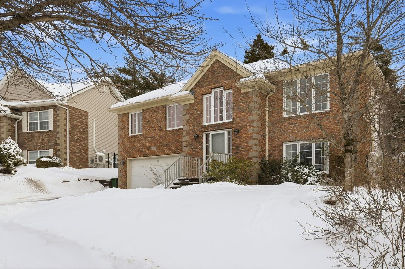 1 Lanshaw Close, Halifax, NS