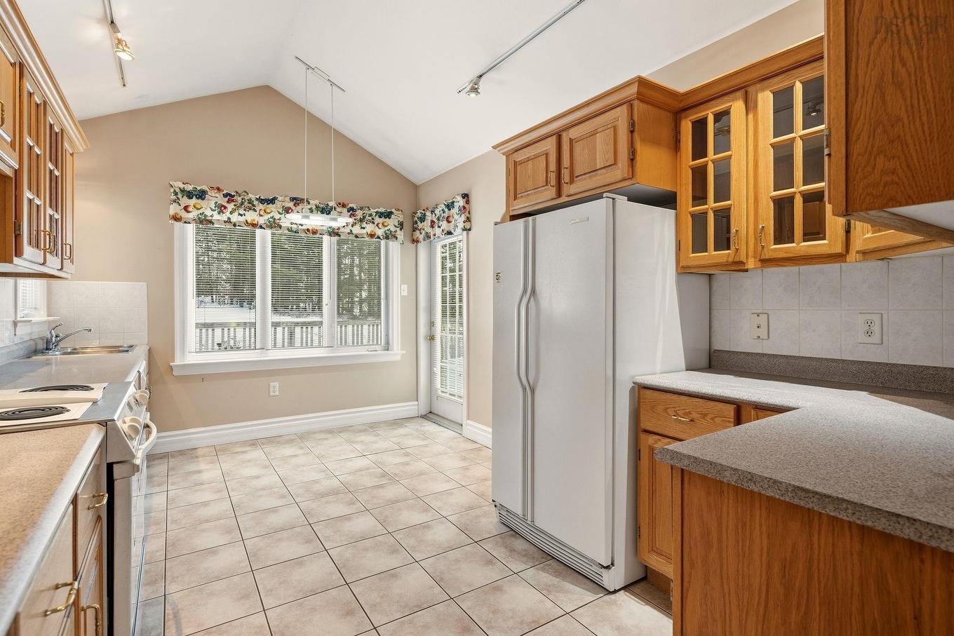 1 Lanshaw Close, Halifax, NS