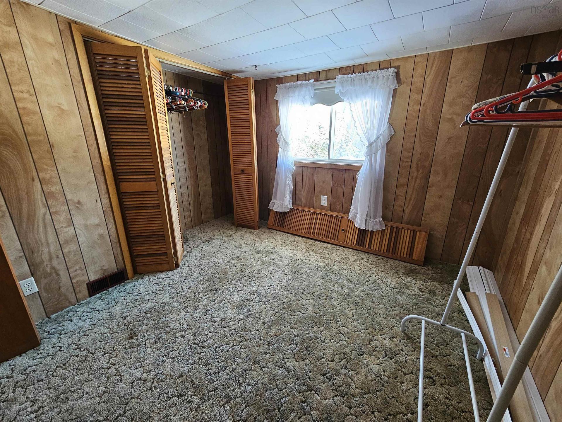 11845 Highway 2, Leamington, NS