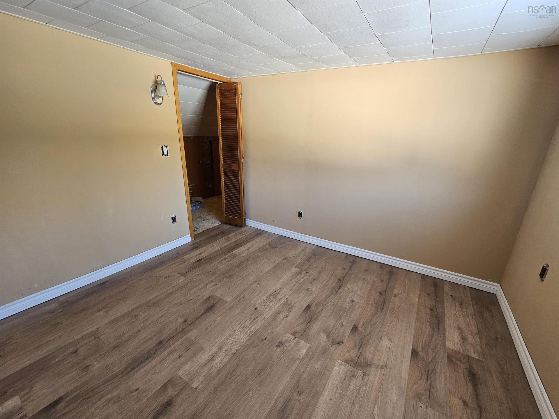 11845 Highway 2, Leamington, NS