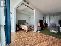 1605 - 1171 QUEEN STREET W Toronto, ON M6J 0A5