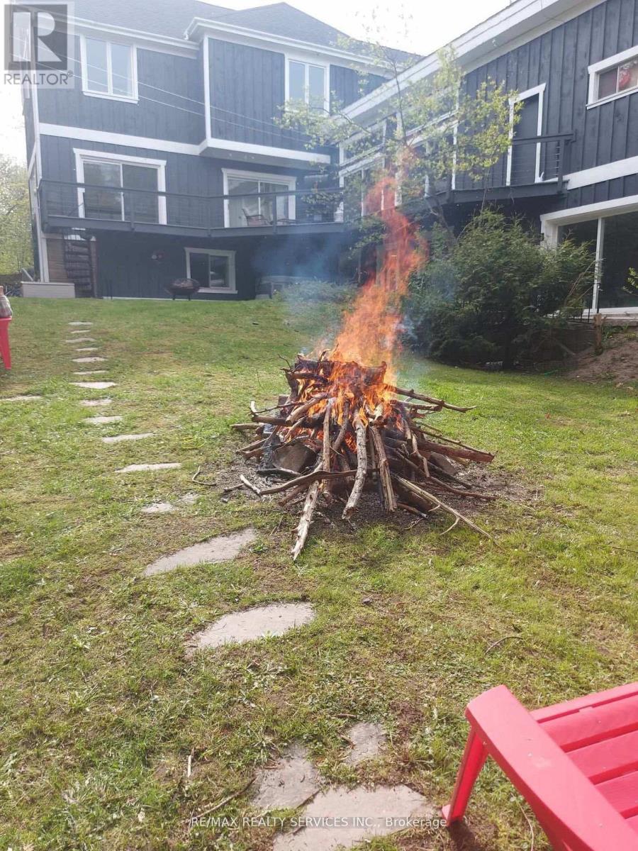 7 Shell Crescent, Mono, ON - Outdoor