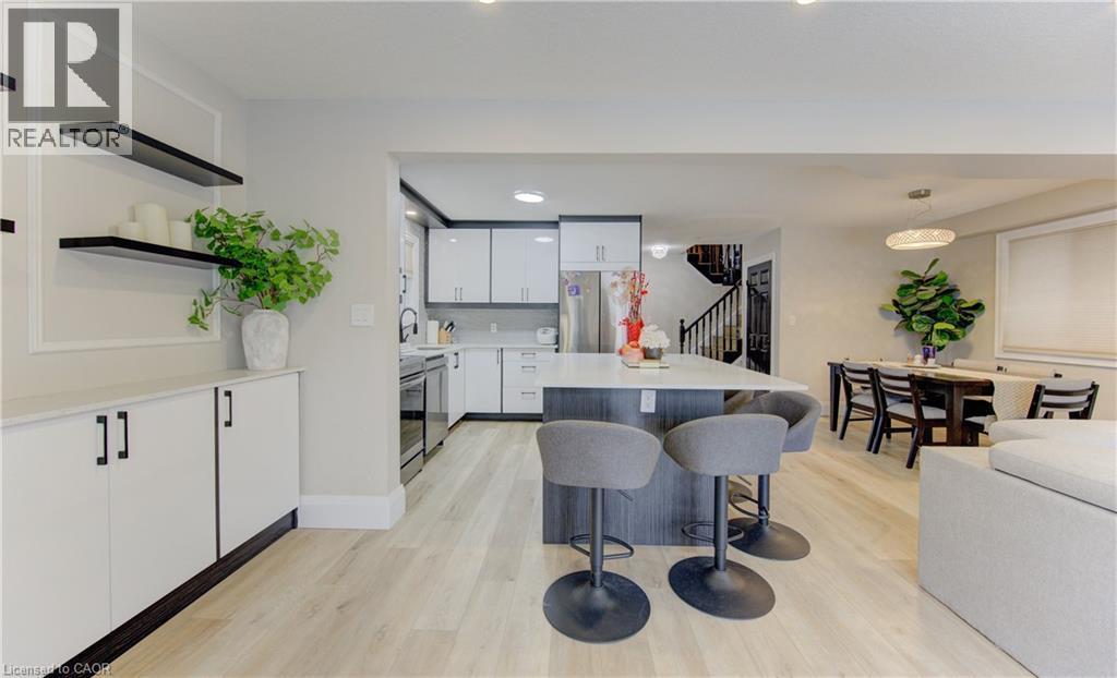 43 Seabrook Drive, Kitchener, ON - Indoor