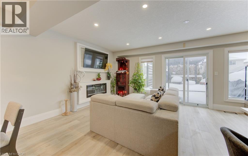 43 Seabrook Drive, Kitchener, ON - Indoor Photo Showing Living Room With Fireplace