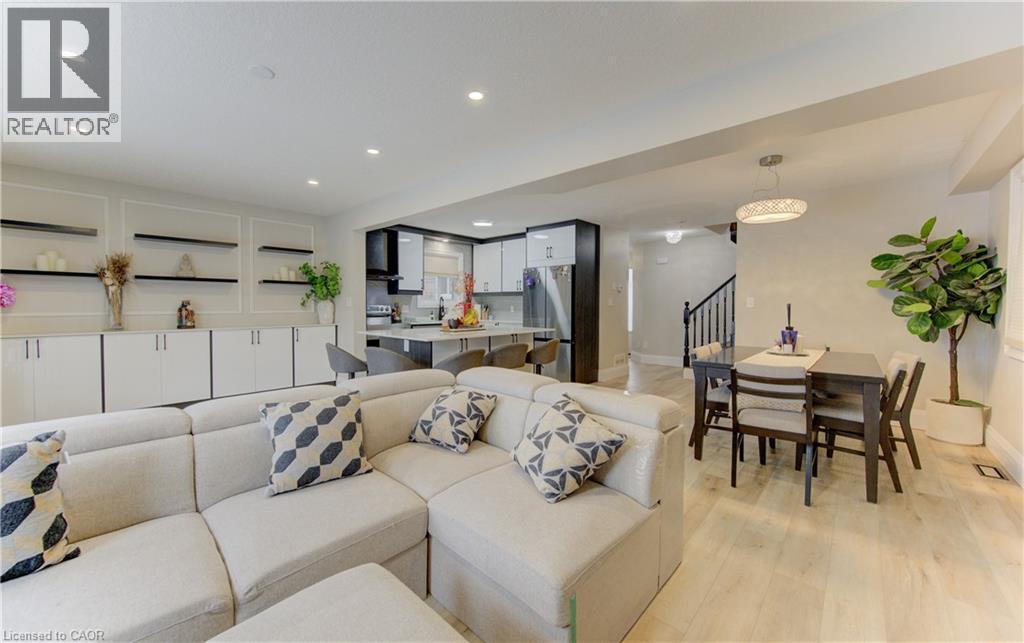 43 Seabrook Drive, Kitchener, ON - Indoor Photo Showing Other Room