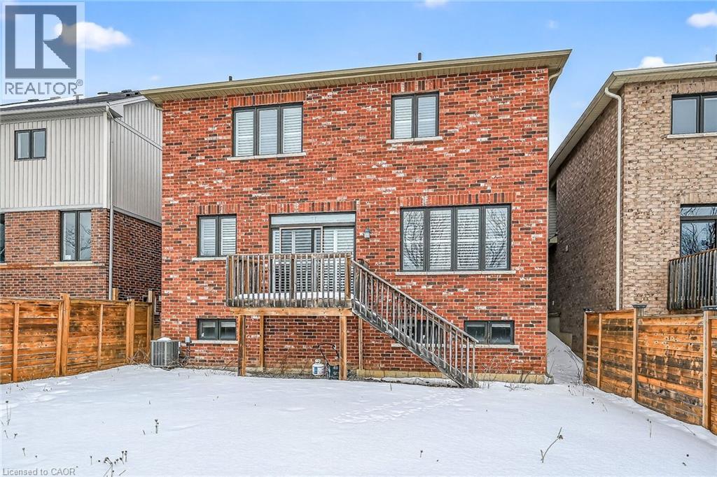 17 Larry Crescent, Caledonia, ON - Outdoor With Exterior