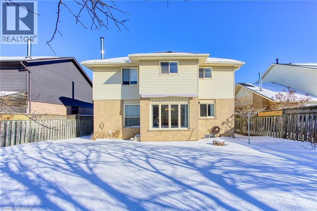 211 Rushdale Drive, Hamilton, ON - Outdoor With Exterior