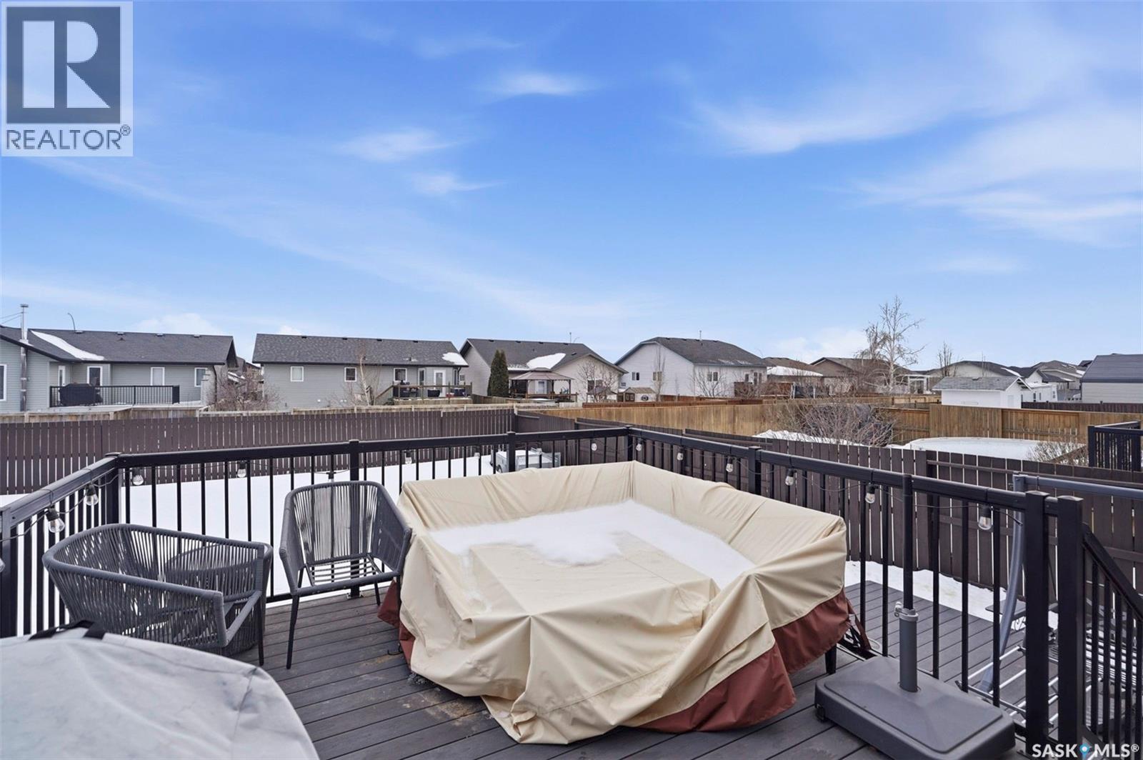 810 Rock Hill Lane, Martensville, SK - Outdoor With Exterior
