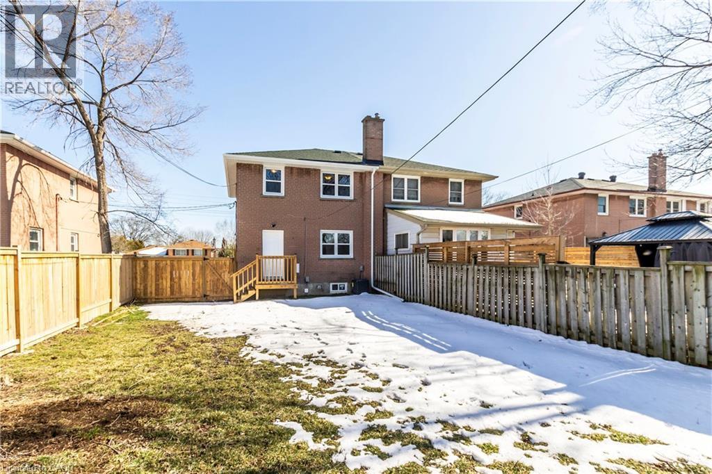 2331 Barclay Road, Burlington, ON - Outdoor With Exterior