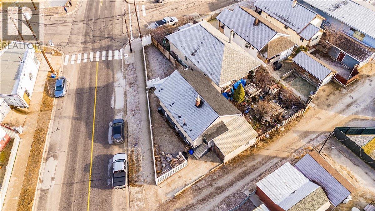 1706 Fourth Avenue, Trail, BC -