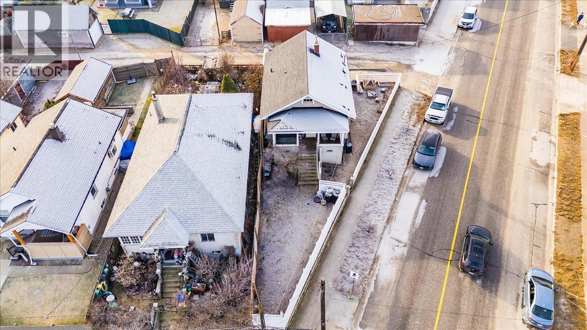 1706 Fourth Avenue, Trail, BC - Outdoor