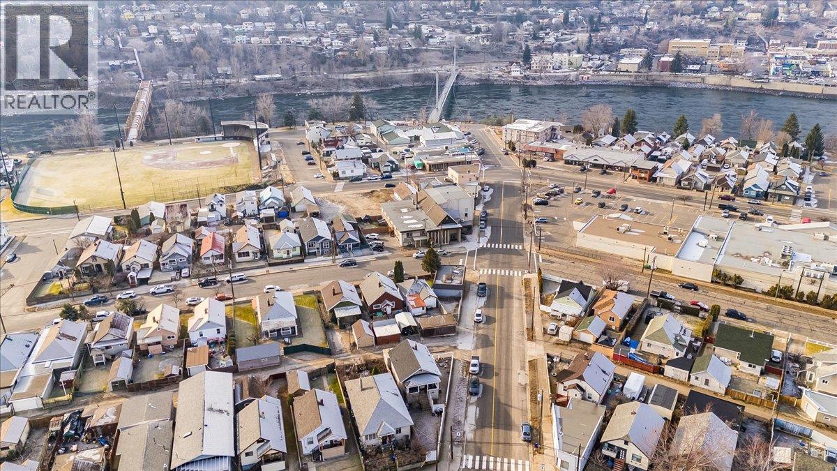 1706 Fourth Avenue, Trail, BC - Outdoor With View