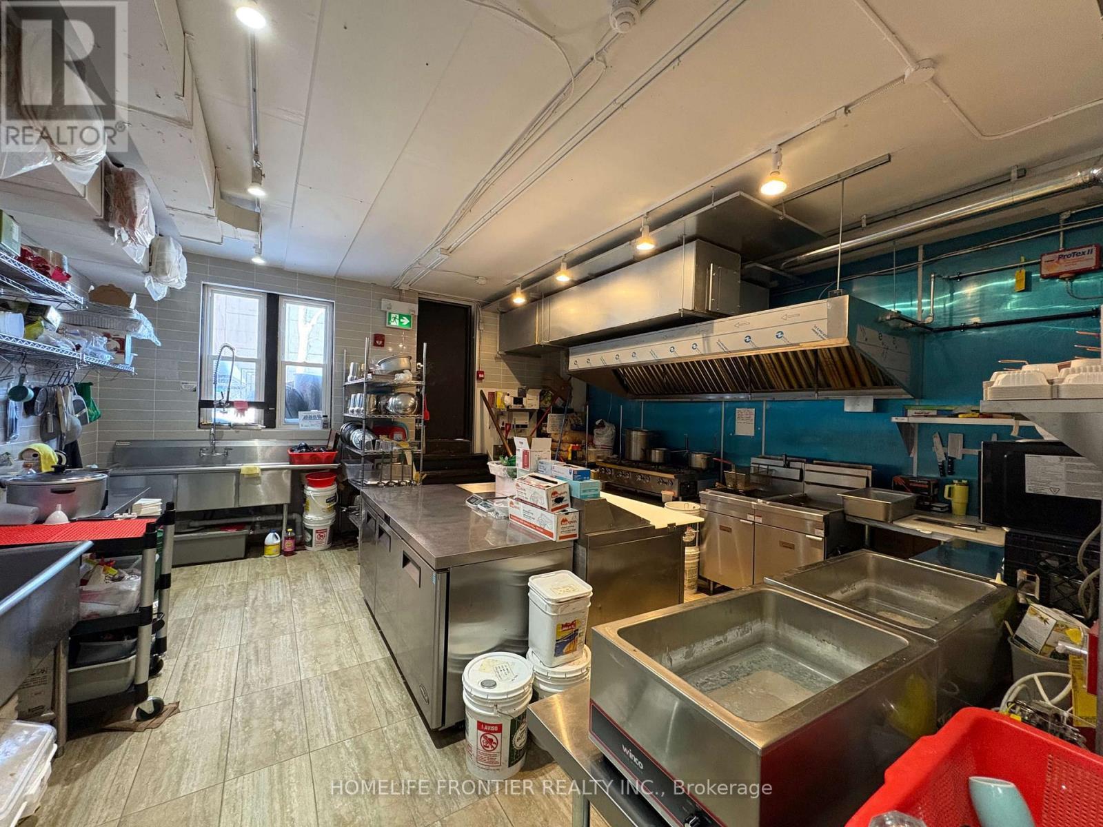 23 King Street N, Waterloo, ON