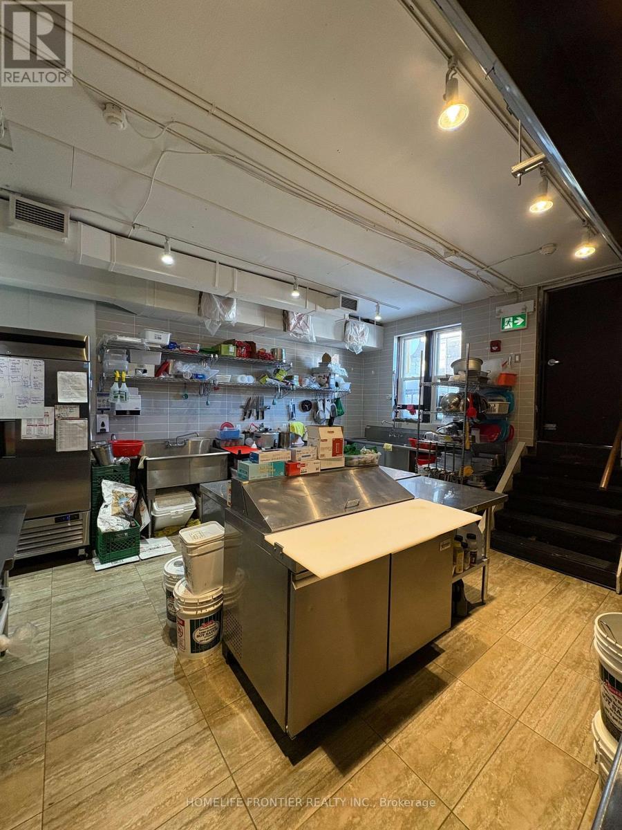 23 King Street N, Waterloo, ON