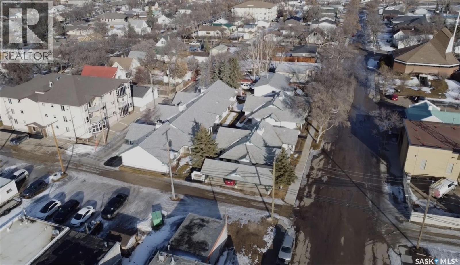 105 111 2Nd Avenue E, Rosetown, SK - Outdoor With View