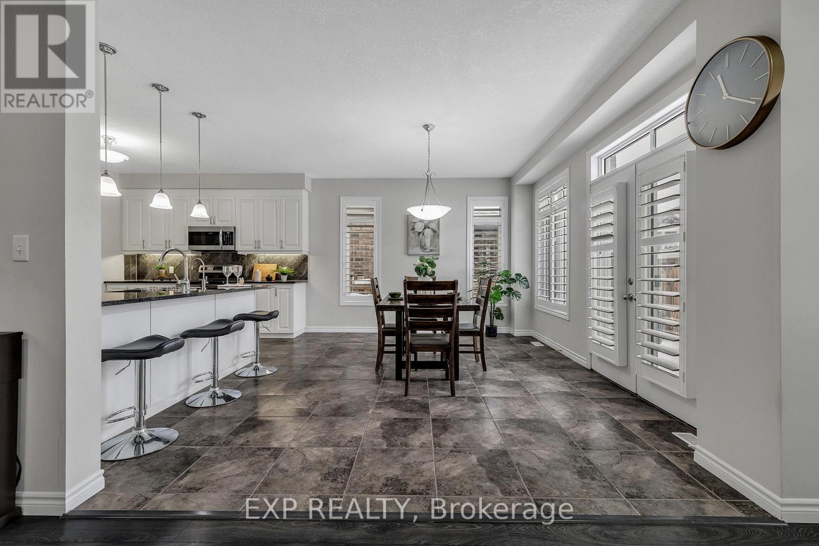 297 Thomas Slee Drive, Kitchener, ON - Indoor