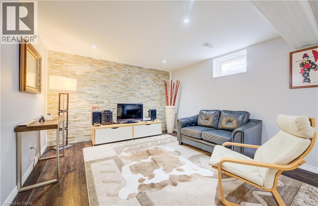 64 Hidden Creek Drive, Kitchener, ON - Indoor