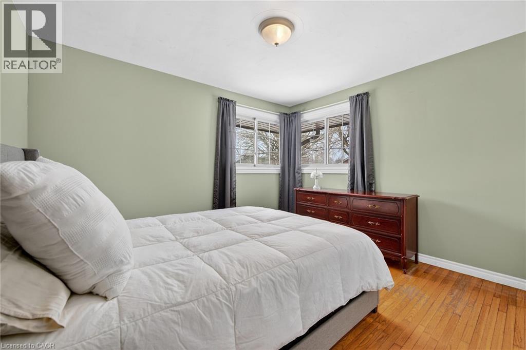 163 Rainham Road, Nanticoke, ON - Indoor Photo Showing Bedroom