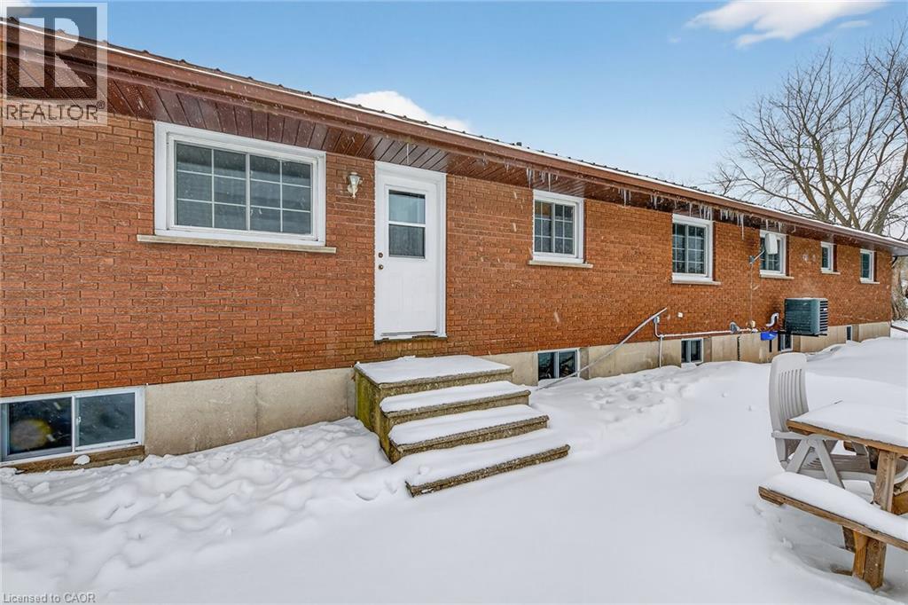 163 Rainham Road, Nanticoke, ON - Outdoor With Exterior