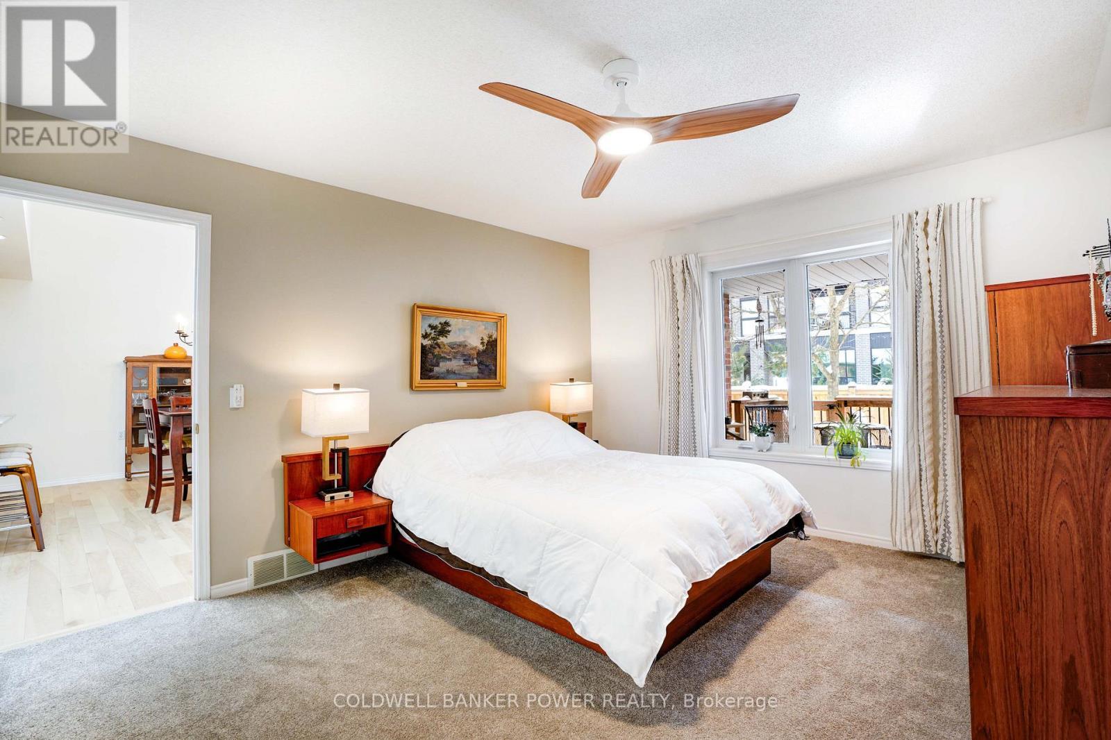 17 - 1337 Commissioners Road W, London South (South B), ON - Indoor Photo Showing Bedroom