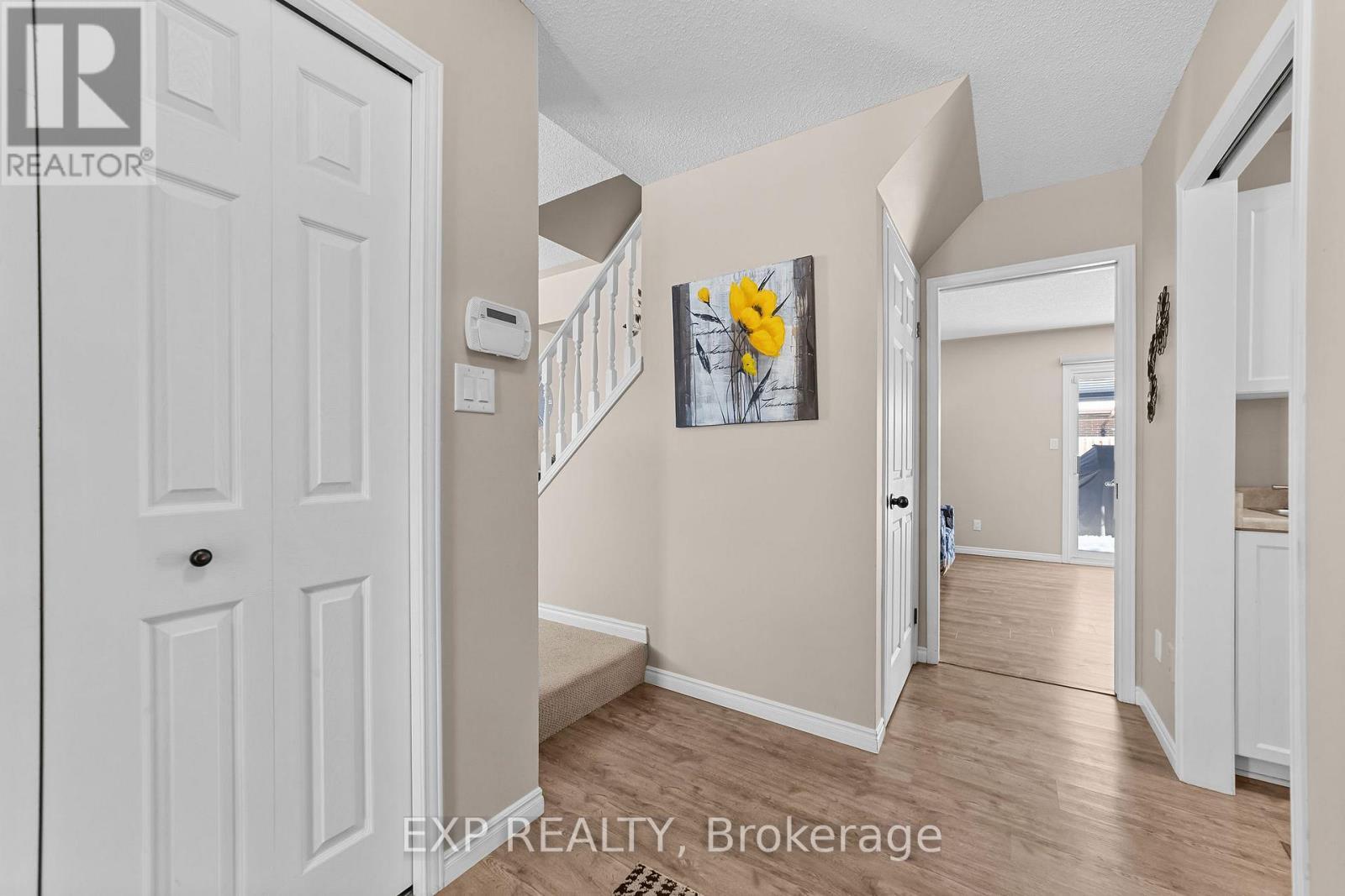 111 Roundhill Court, London South (South T), ON - Indoor Photo Showing Other Room