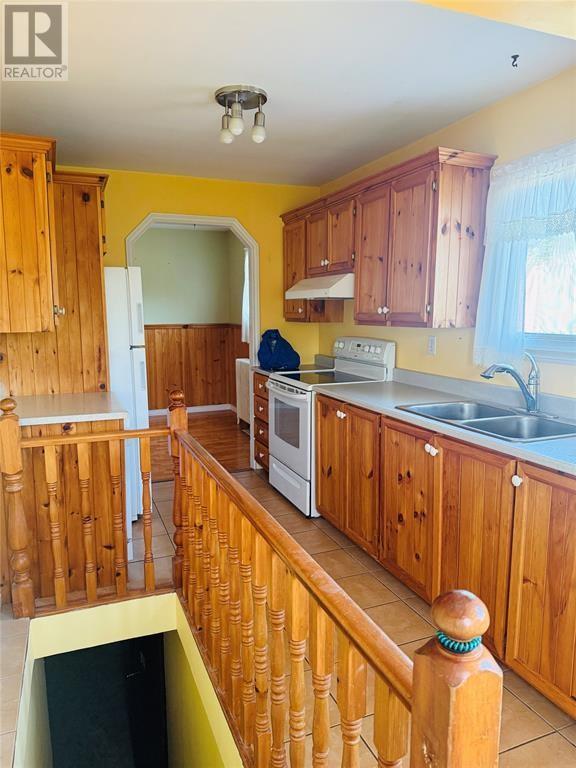 1135 Main Road, Dunville, NL - Indoor Photo Showing Kitchen With Double Sink