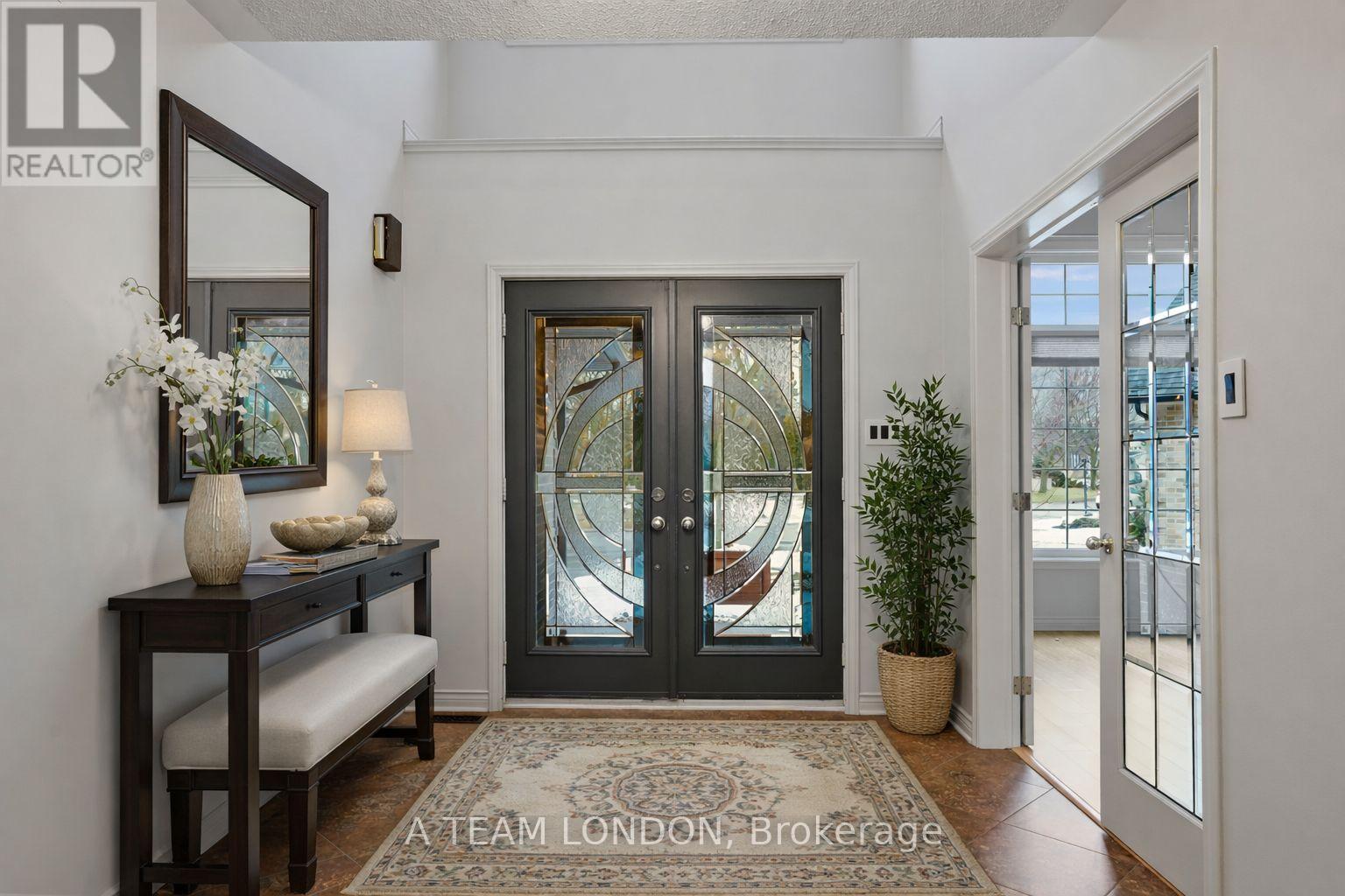 15 Bayside Court, London East (East D), ON - Indoor Photo Showing Other Room