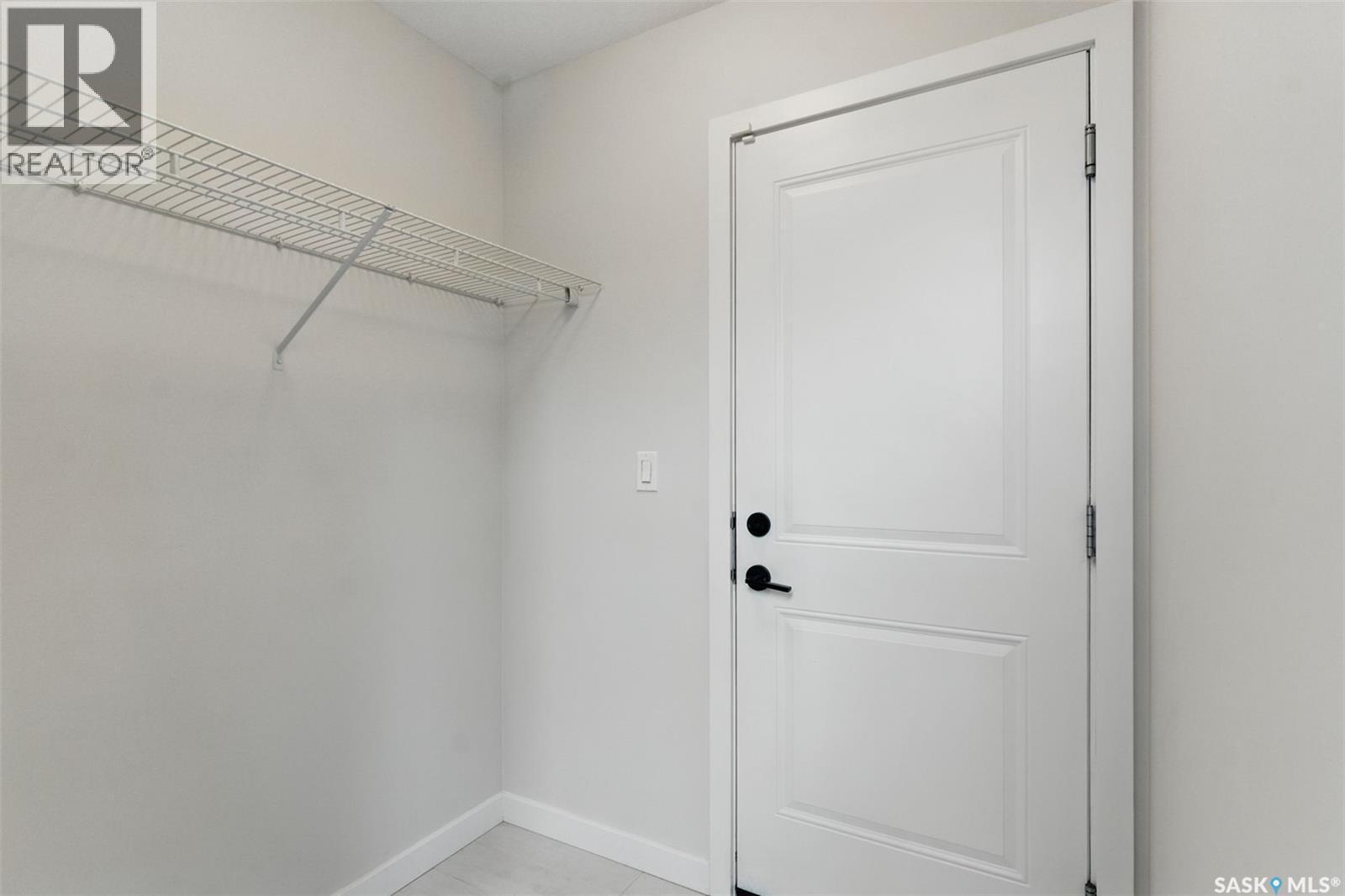 306 Secord Way, Saskatoon, SK - Indoor