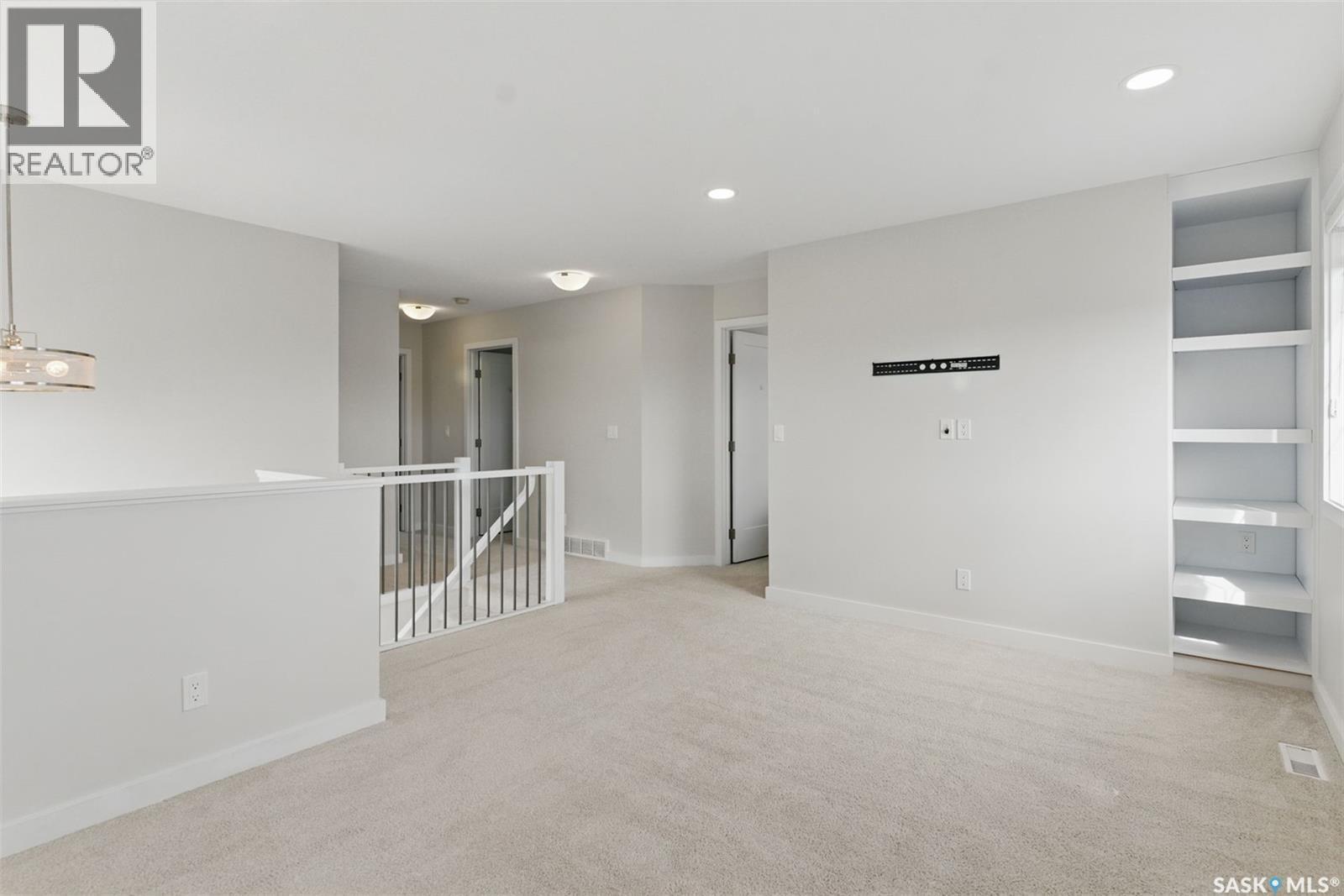 306 Secord Way, Saskatoon, SK - Indoor Photo Showing Other Room