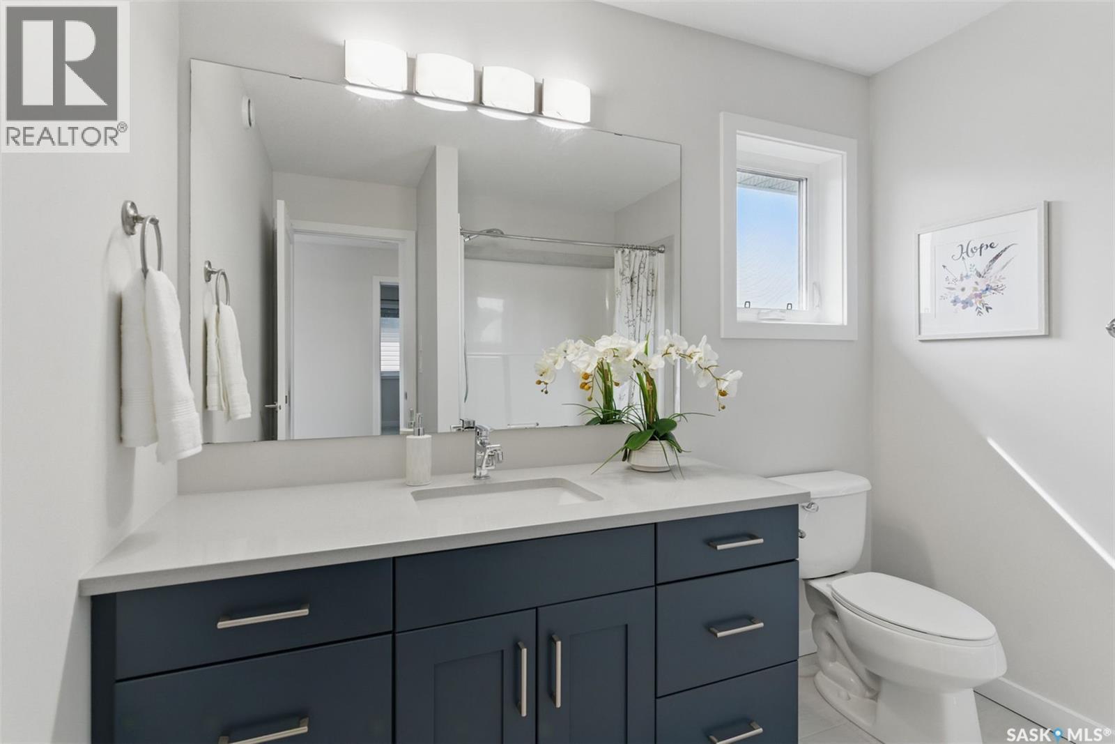 306 Secord Way, Saskatoon, SK - Indoor Photo Showing Bathroom